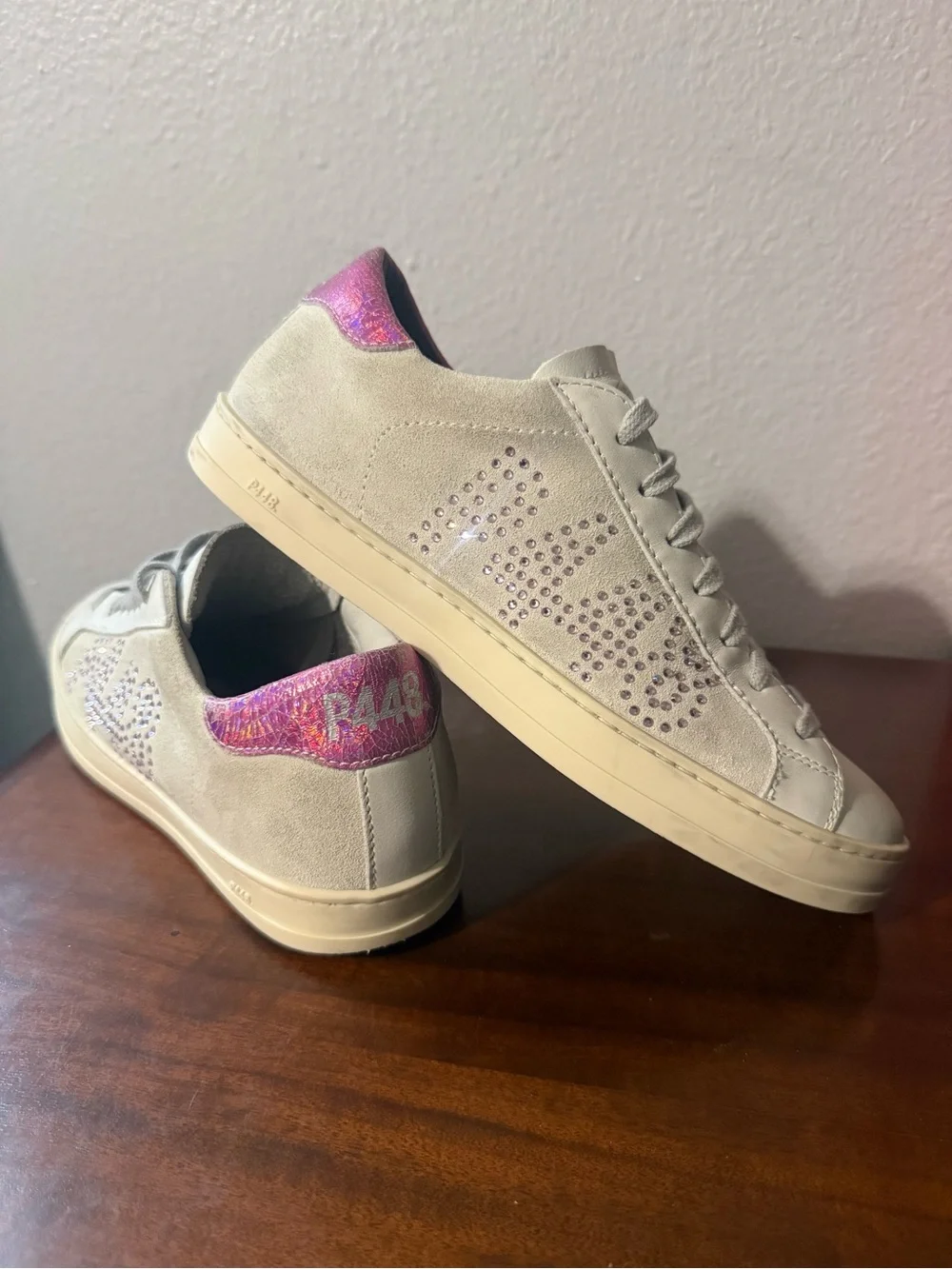 R448 Suede Low-Top Sneakers with Pink Accent
